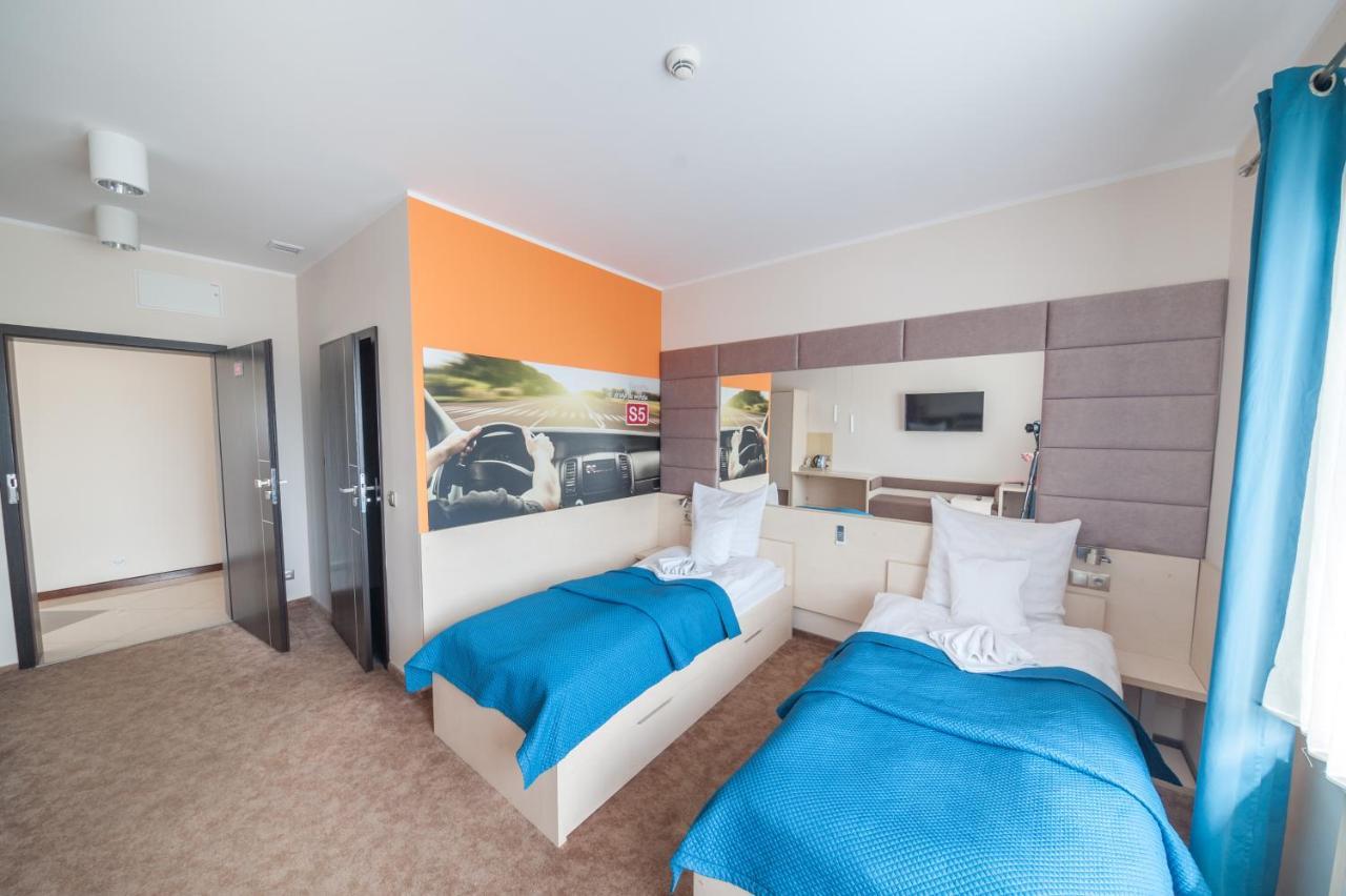S5 Motel Zbrachlin